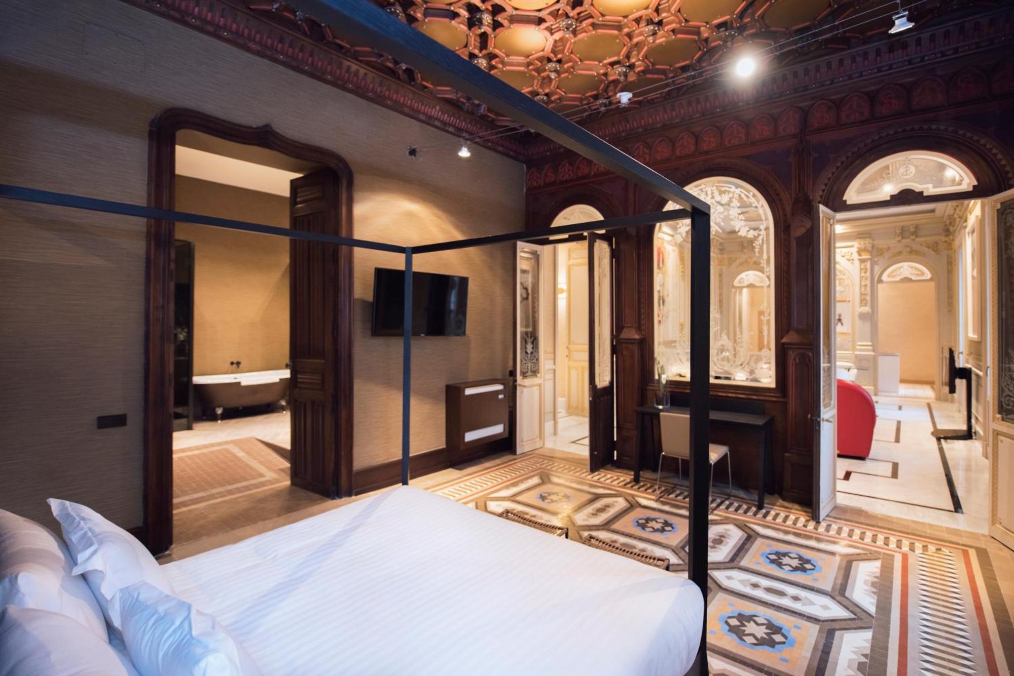 Palacio Salvetti Suites Аликанте Екстериор снимка